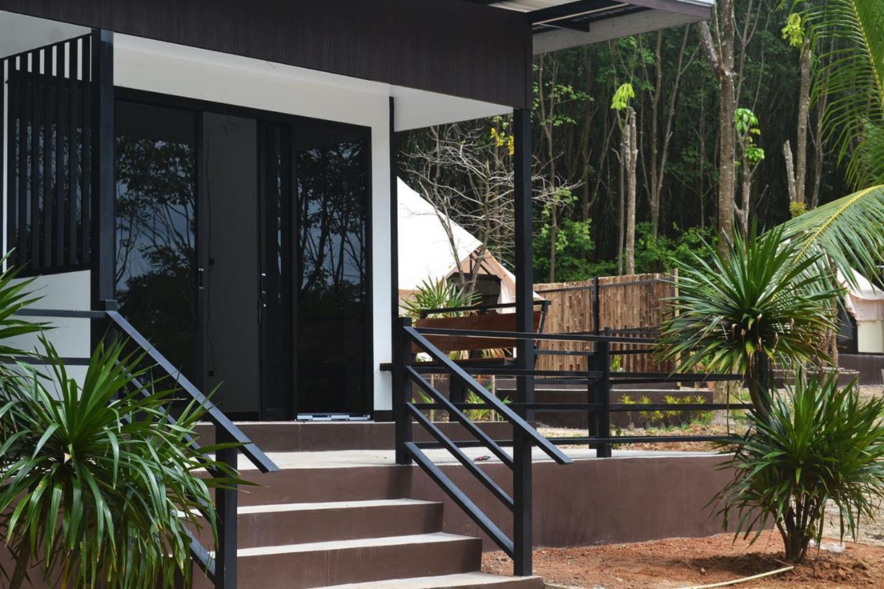 Camp Hadee Koh Yao Noi Hotel Exterior photo